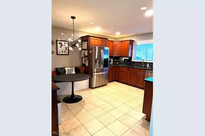 8407 Barton Drive, Strongsville, OH 44149 - Photo 16