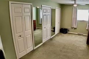 8407 Barton Dr, Strongsville, OH 44149 - Photo 30