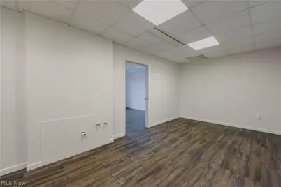 25701 Lakeland Boulevard, Euclid, OH 44132 - Photo 6