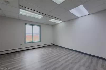 25701 Lakeland Boulevard, Euclid, OH 44132 - Photo 8