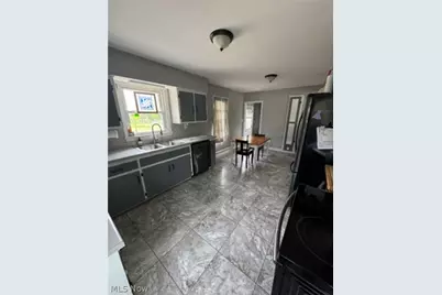 12684 Taylor Wells Road, Chardon, OH 44024 - Photo 2