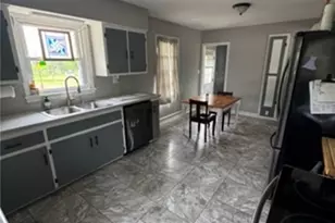12684 Taylor Wells Rd, Chardon, OH 44024 - Photo 2