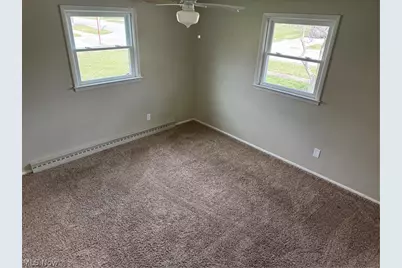 565 Irving Park Boulevard, Sheffield Lake, OH 44054 - Photo 14