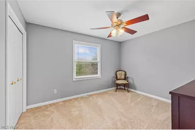 8460 Windsor Way, Grandview Heights, OH 44147 - Photo 28