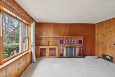 402 Yager Road, New Franklin, OH 44216 - Photo 8