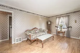 211 Millview Pl SW, Canton, OH 44706 - Photo 6