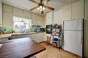 439 S Clay St, Millersburg, OH 44654 - Photo 22