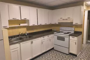 1851 Cromwell Dr, Akron, OH 44313 - Photo 12