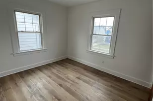 2089 Elbur Ave, Oakwood, OH 44107 - Photo 10