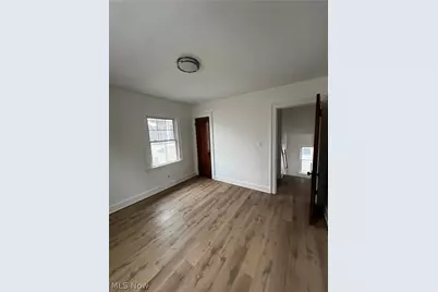 2089 Elbur Avenue, Oakwood, OH 44107 - Photo 14