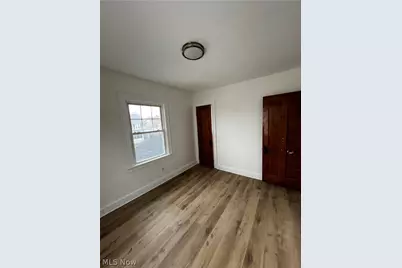 2089 Elbur Avenue, Oakwood, OH 44107 - Photo 16