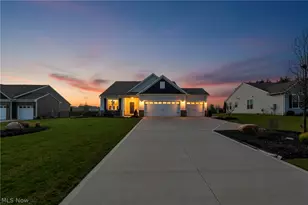 3169 Sharon Ct, Medina, OH 44256 - Photo 2