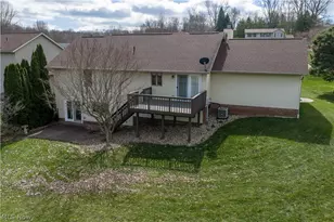 1389 N Milburn Square NE, Bolivar, OH 44612 - Photo 6