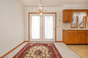 1389 N Milburn Square NE, Bolivar, OH 44612 - Photo 22