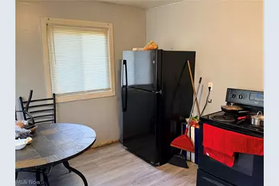 690 Lener Avenue SW, Warren, OH 44485 - Photo 2