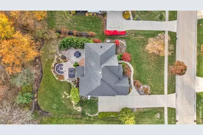 32811 Saint James Trail, Avon, OH 44011 - Photo 50