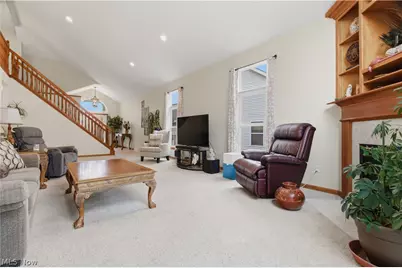 9433 Scottsdale Drive, Grandview Heights, OH 44147 - Photo 10