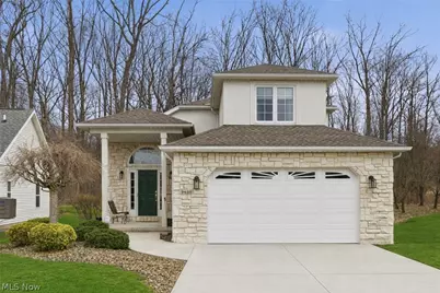 9433 Scottsdale Drive, Grandview Heights, OH 44147 - Photo 2