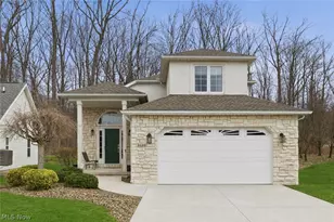 9433 Scottsdale Dr, Grandview Heights, OH 44147 - Photo 2