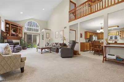 9433 Scottsdale Drive, Grandview Heights, OH 44147 - Photo 8