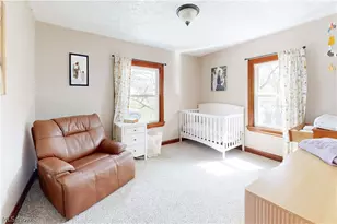 701 Lovers Ln, Steubenville, OH 43953 - Photo 18