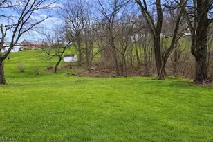 701 Lovers Ln, Steubenville, OH 43953 - Photo 46