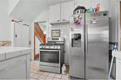 5287 E 117th Street, Garfield Heights, OH 44125 - Photo 14