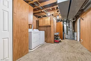 2858 Lombardi Ave SW, Canton, OH 44706 - Photo 24