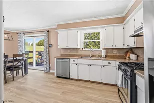 2858 Lombardi Ave SW, Canton, OH 44706 - Photo 14