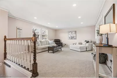 2858 Lombardi Avenue SW, Canton, OH 44706 - Photo 6