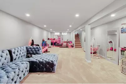 16084 Harrison Drive, Brook Park, OH 44142 - Photo 18