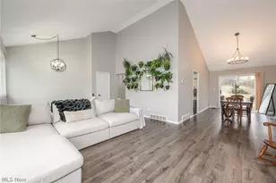 3711 Meadowbrook Blvd, University Heights, OH 44118 - Photo 4