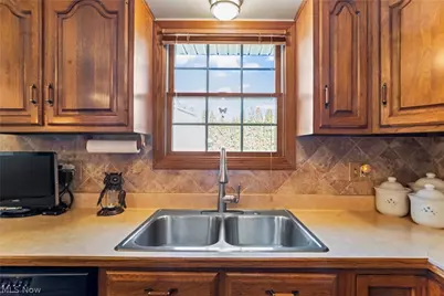 551 E Regency Circle, Canfield, OH 44406 - Photo 12