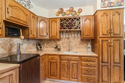 551 E Regency Circle, Canfield, OH 44406 - Photo 14