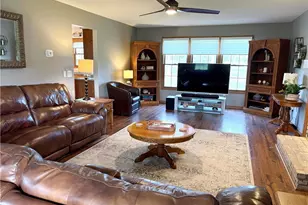 5554 Ashbrook St, Louisville, OH 44641 - Photo 12