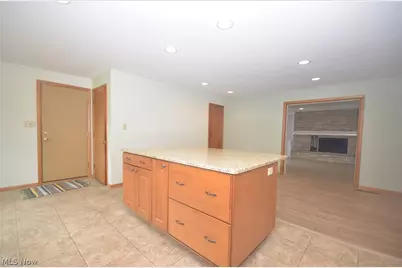 987 Howard Drive, Tallmadge, OH 44278 - Photo 8