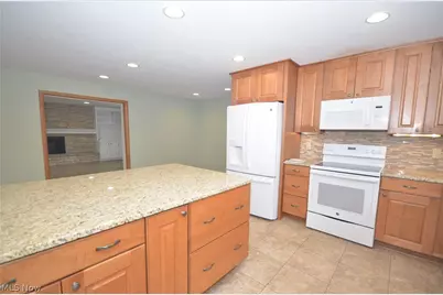 987 Howard Drive, Tallmadge, OH 44278 - Photo 10