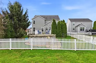 214 Gatwick Grove Cir, Wadsworth, OH 44281 - Photo 46