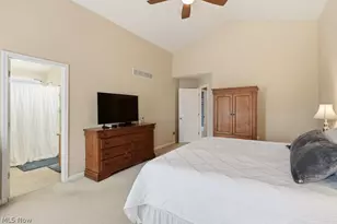 214 Gatwick Grove Cir, Wadsworth, OH 44281 - Photo 34