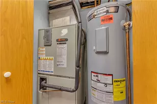 10446 Independence Dr, North Royalton, OH 44133 - Photo 16