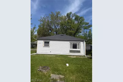 19003 Firwood Road, Loveland, OH 44110 - Photo 2