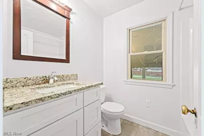 1073 Parkside Drive, Alliance, OH 44601 - Photo 18