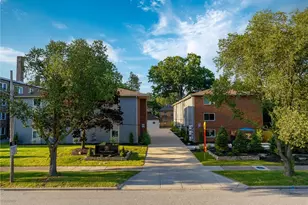 10528 Clifton Blvd, Loveland, OH 44102 - Photo 1