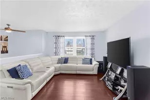 4829 Pinetrace Dr, Youngstown, OH 44515 - Photo 18