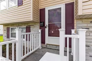 4829 Pinetrace Dr, Youngstown, OH 44515 - Photo 4