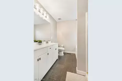 8111 Middlebranch Avenue NE, , OH 44652 - Photo 30