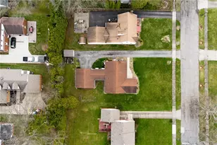 3539 Kiowa Dr, Youngstown, OH 44511 - Photo 12