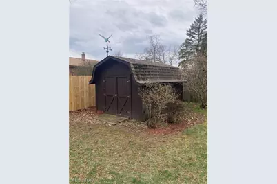 1436 Forrest Drive, Barberton, OH 44203 - Photo 32