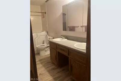 1436 Forrest Drive, Barberton, OH 44203 - Photo 18