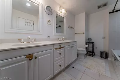 19717 Sagamore Road, Walton Hills, OH 44146 - Photo 16